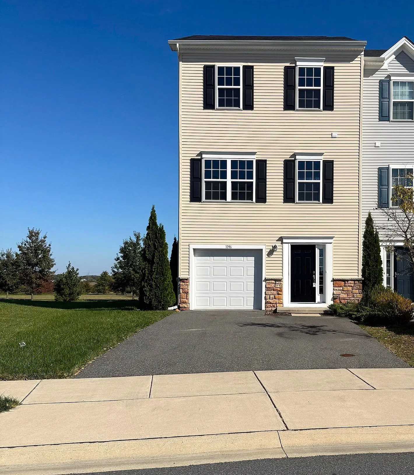 Front of the end-unit townhome