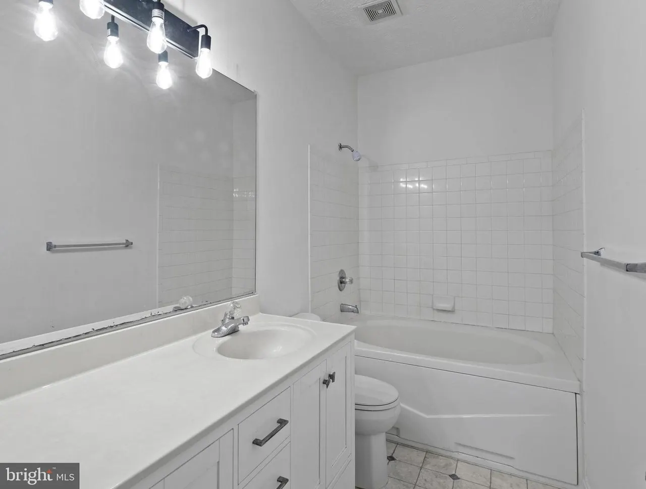 Full bath