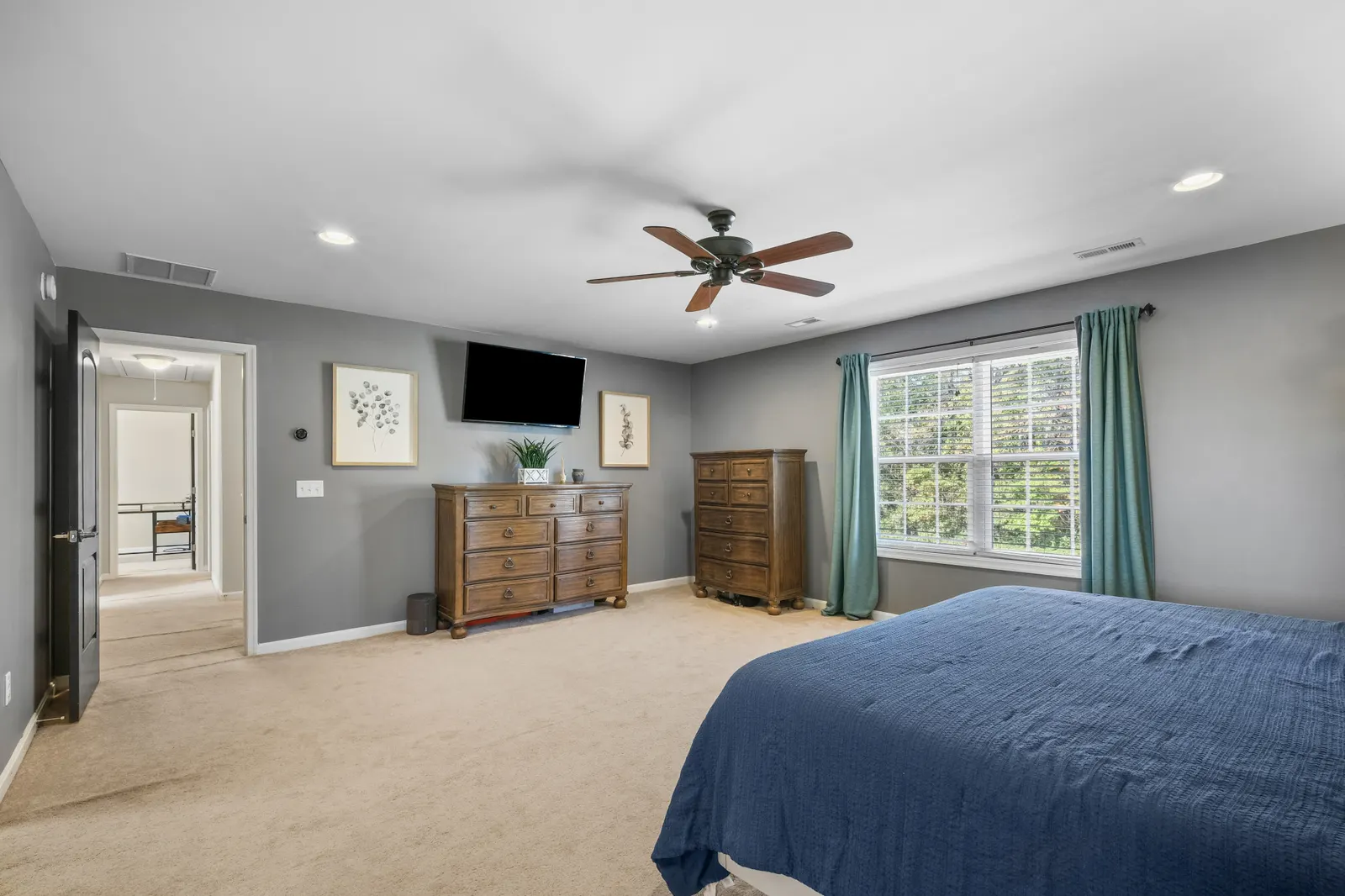 Primary bedroom